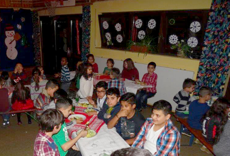 Weihnachtsessen im Kinderhaus am Bügel